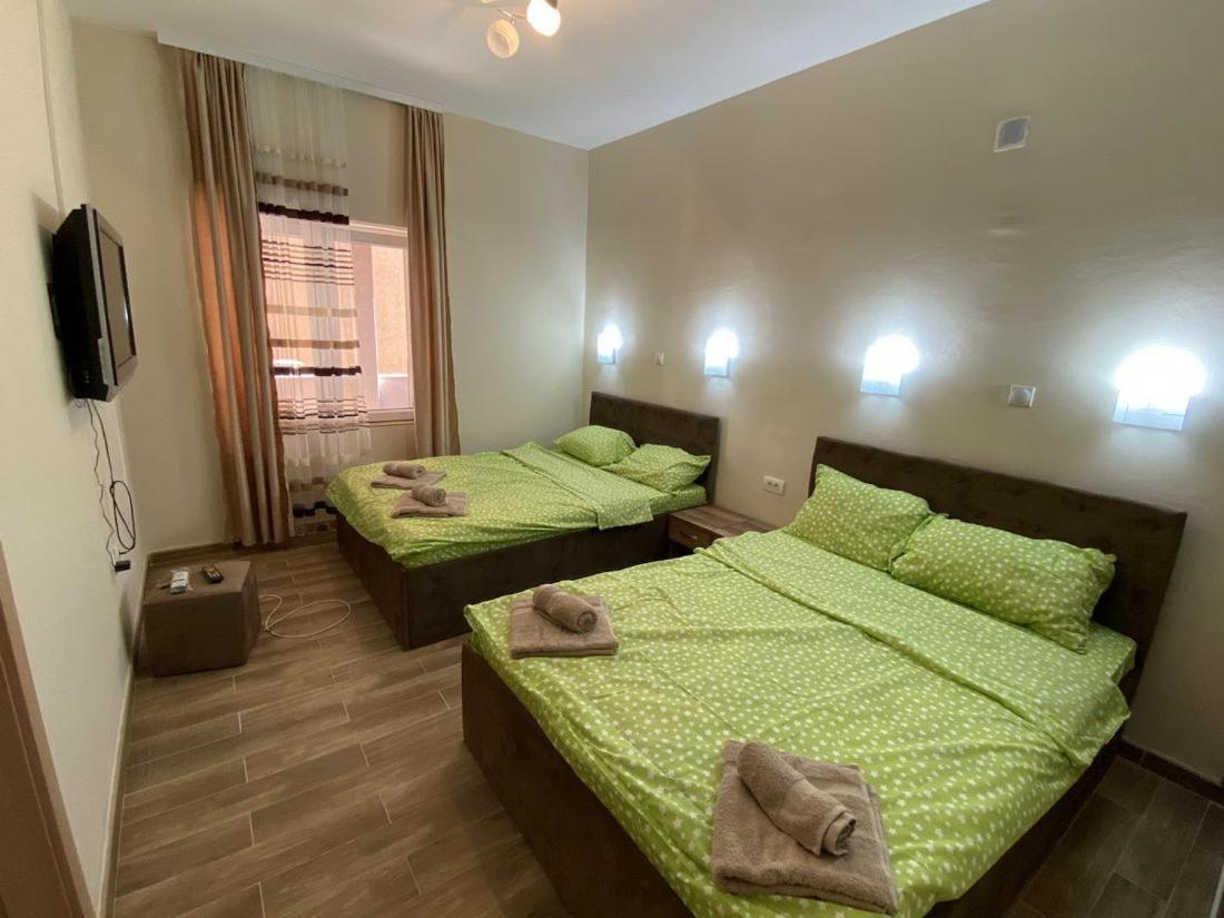 Apartments Zlatko Soko Banja Luaran gambar