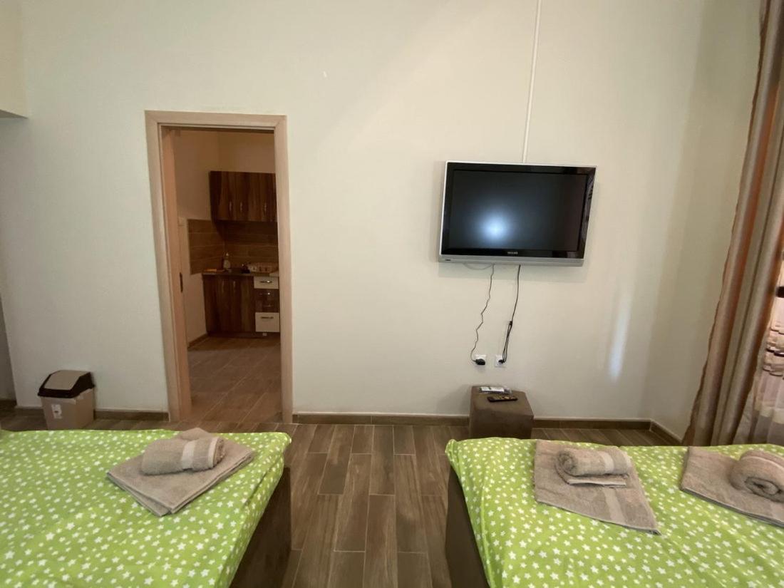 Apartments Zlatko Soko Banja Luaran gambar