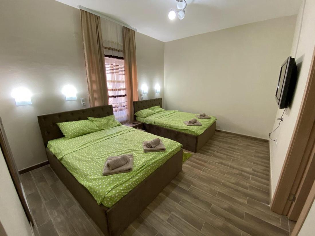 Apartments Zlatko Soko Banja Luaran gambar