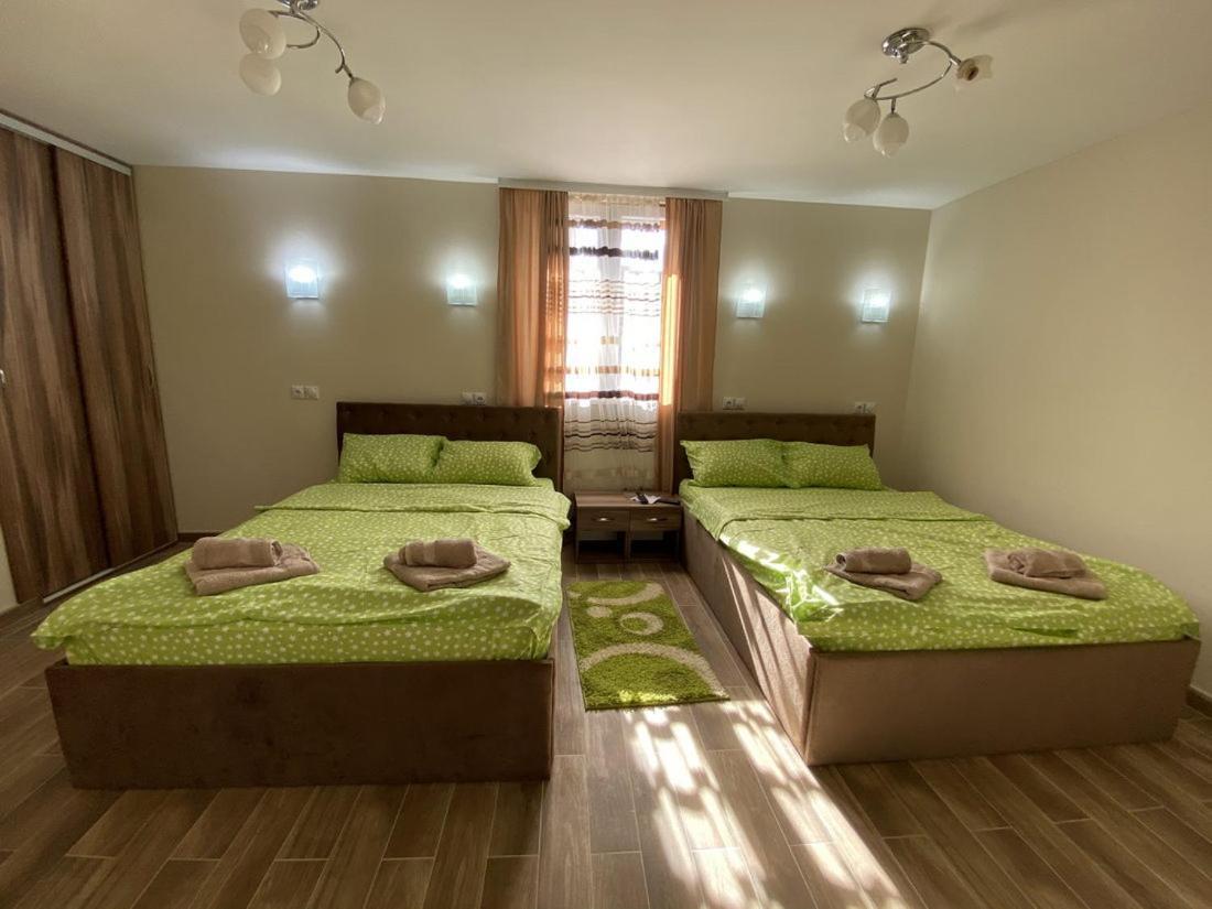 Apartments Zlatko Soko Banja Luaran gambar